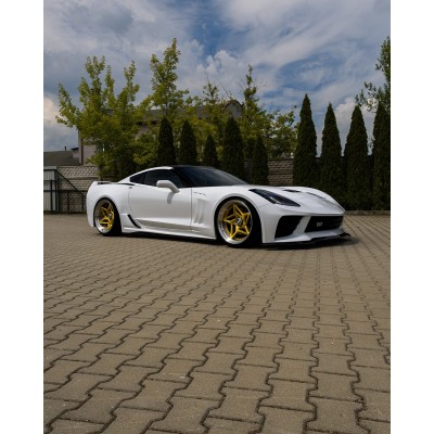 Shark WideBody Kit Chevrolet Corvette C7 - Laminat + Carbon